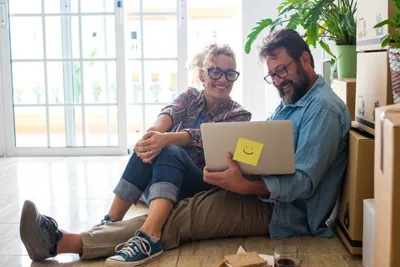 Couple contacting Osborne Homes to sell home